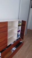 Highboard Möbel Pfister, weiss Türen Nussbaumholz massiv