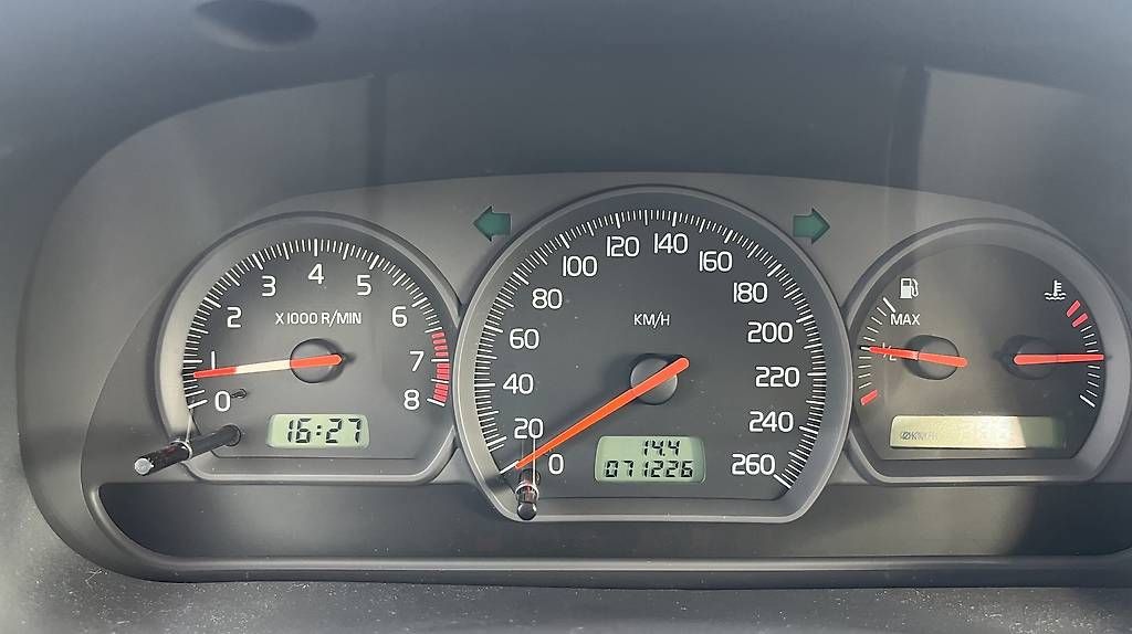 Volvo Automobili: Volvo V40 LPT – Usato da Seon venduto da AndreasD78 4