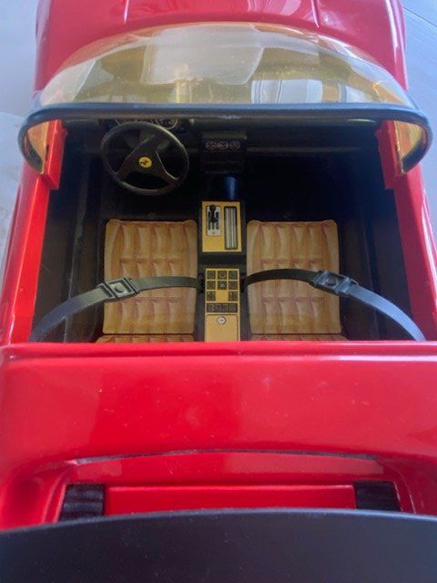 Spielzeuge: Voiture Barbie Ferrari 3136 – Gebraucht aus La Chaux-de-Fonds von tulysse 3