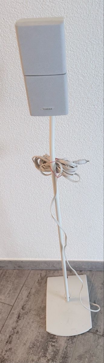 Bose Casse acustiche: 2 Bose Lautsprecher mit Zubehör – Usato da Jona venduto da colorcat7