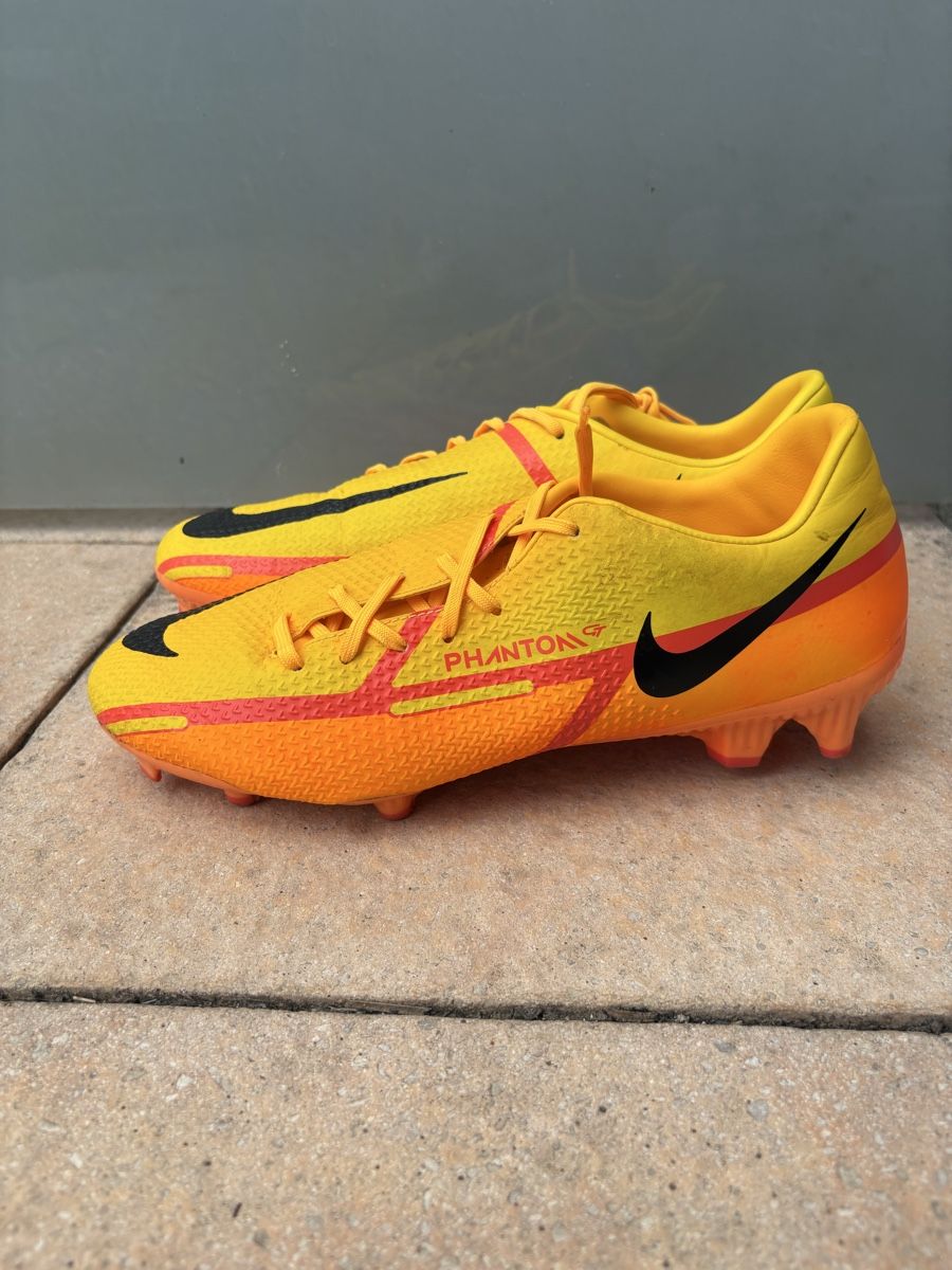 Nike Chaussures hommes: Phantom Nockenschuhe Fussball – D'occasion à Würenlos par anx.ne 5