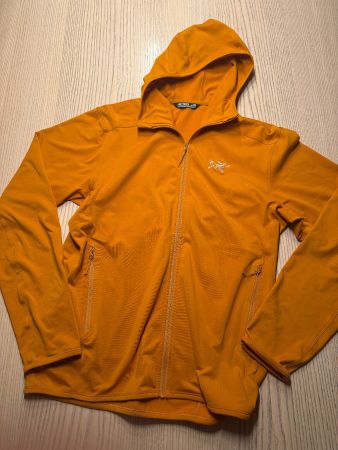 Arc'teryx Kapuzenjacke Orange Grösse M gebraucht