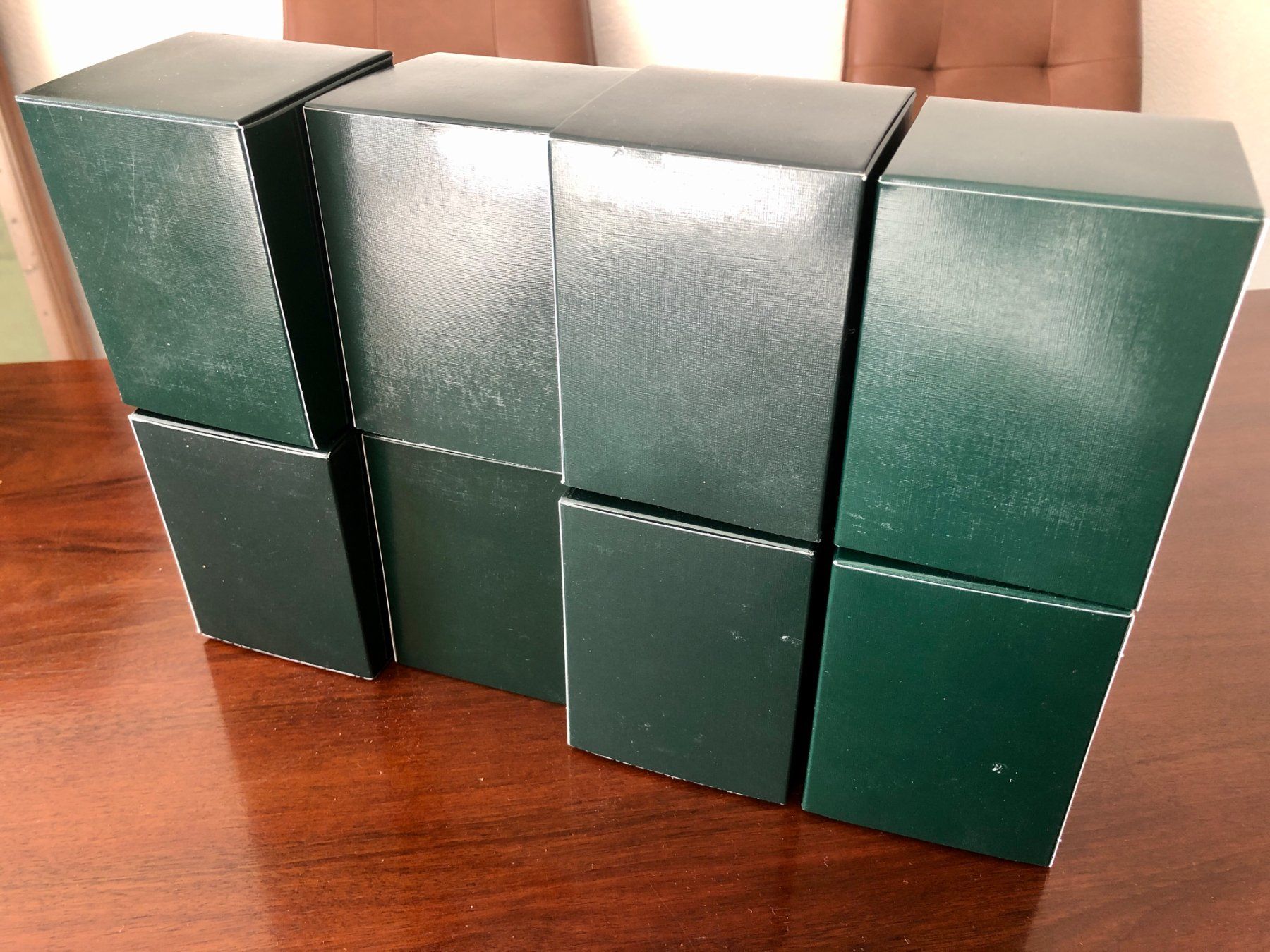 Audemars Piguet Uhren: AUDEMARS PIGUET green service box with grey foam interior – Gebraucht aus Mont-sur-Lausanne von vmi_ym5l 7