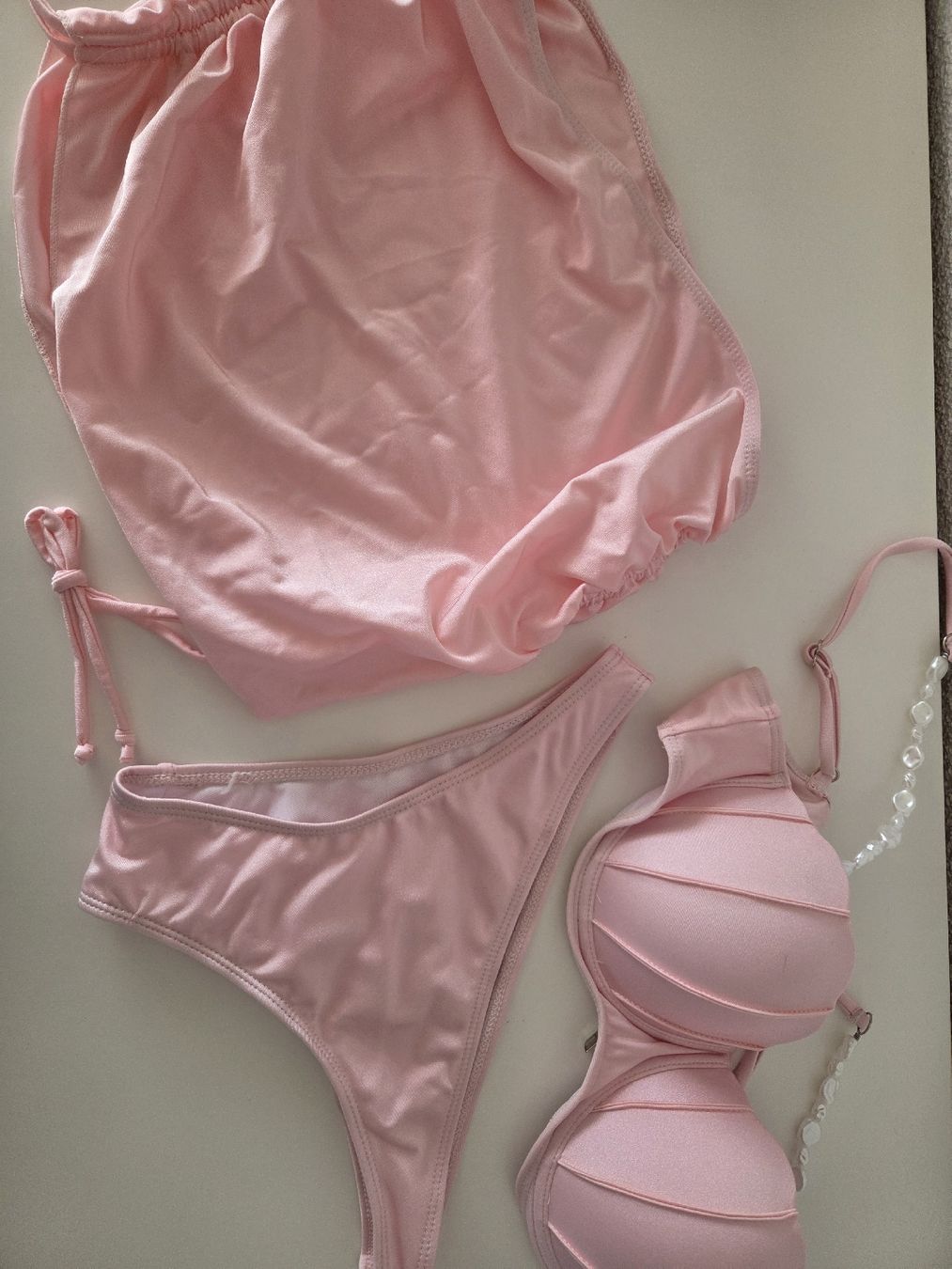 Costumi da bagno & Bikini: Ensemble bikini rose trois pièces (34) neuf – Nuovo (secondo la descrizione) da Delémont venduto da HappyGirl 1