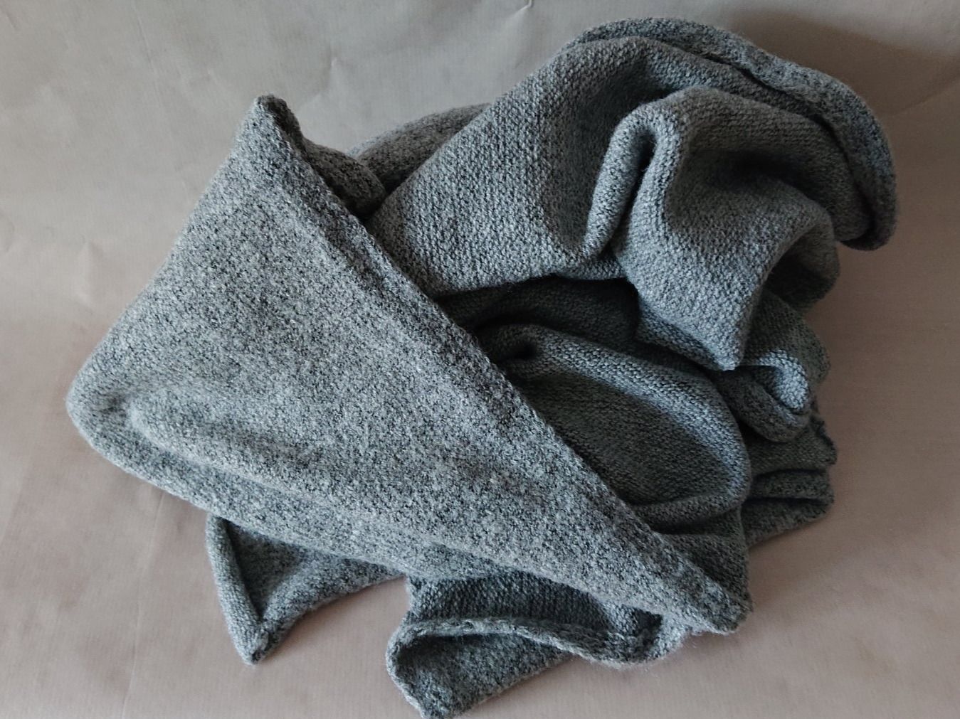 Esprit Foulard & Sciarpe: Écharpe Esprit – Usato da Genève venduto da mar_2kgm 4