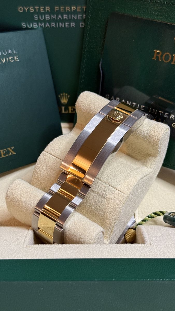 Rolex Orologi: Rolex Submariner Date – Nuovo (secondo la descrizione) da Abtwil SG venduto da TIMECOLLECTOR 2