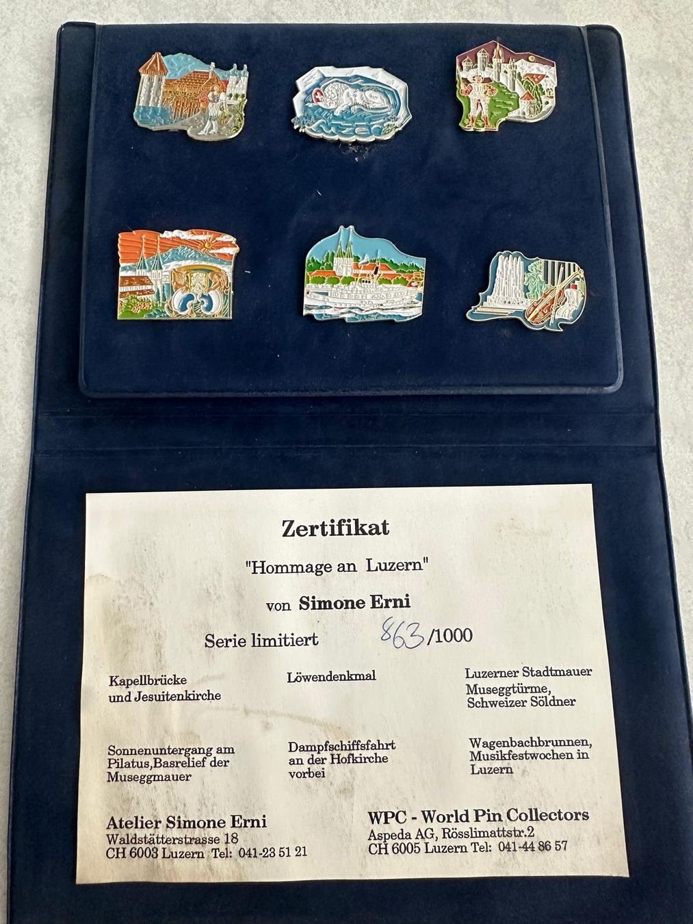 Placchette & Badge: Simone Erni "Hommage an Luzern" 6er Pin Set – Nuovo e nell'imballaggio originale da Luzern venduto da Topseller1000
