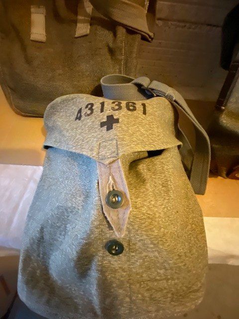 Schweizer Armee Taschen: EFFEKTENSACK , BROTSACK , GASMASKENSACK  CH ARMEE – Gebraucht aus Chur von silbermon 3