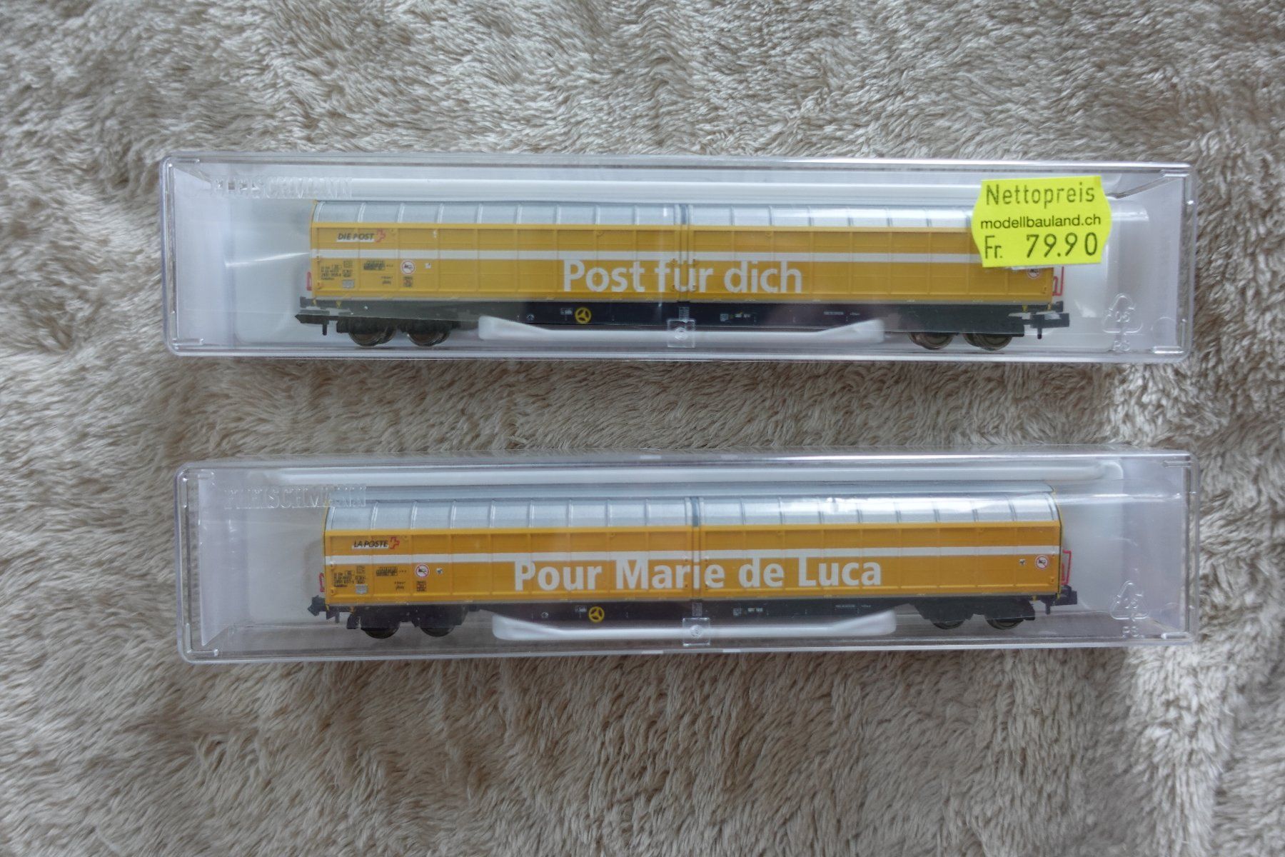 Fleischmann Modelleisenbahnen: 2 Eisenbahnwagen der Post Fleischmann Spur N – Gebraucht aus rorschach von Babsi64