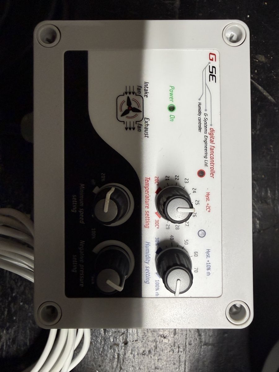 Tutte le macchine: Controleur pour ventilateur  – Usato da Choex venduto da Adri27000 3