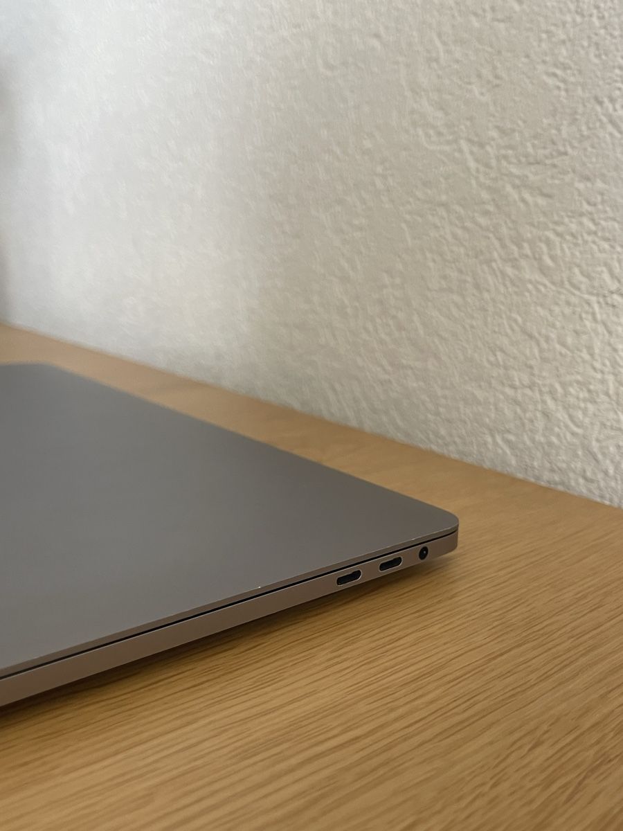 Apple PCs: MacBook Pro 15’’ – D'occasion à Fribourg par aursvyn 3