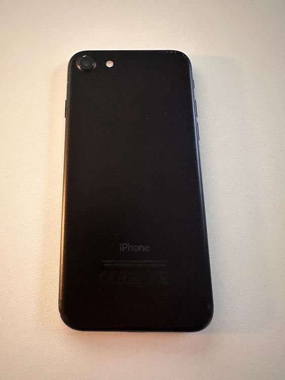 IPhone 7 32 GB | Kaufen auf Ricardo