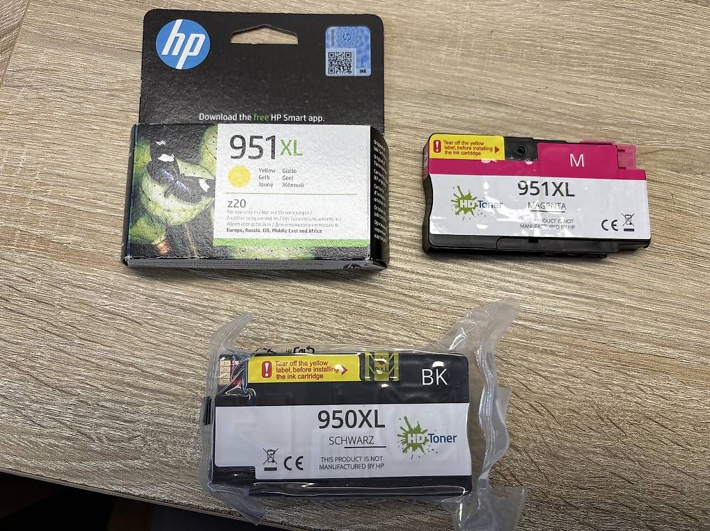 Hewlett Packard Cartucce per stampanti & toner: HP 950/951 XL Patronen – Nuovo e nell'imballaggio originale da Schwyz venduto da bmythen