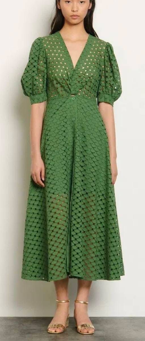 Sandro Vestiti: Sandro Elegant Eyelet Midi Dress – Usato da St.Josefen venduto da lop_lh8d