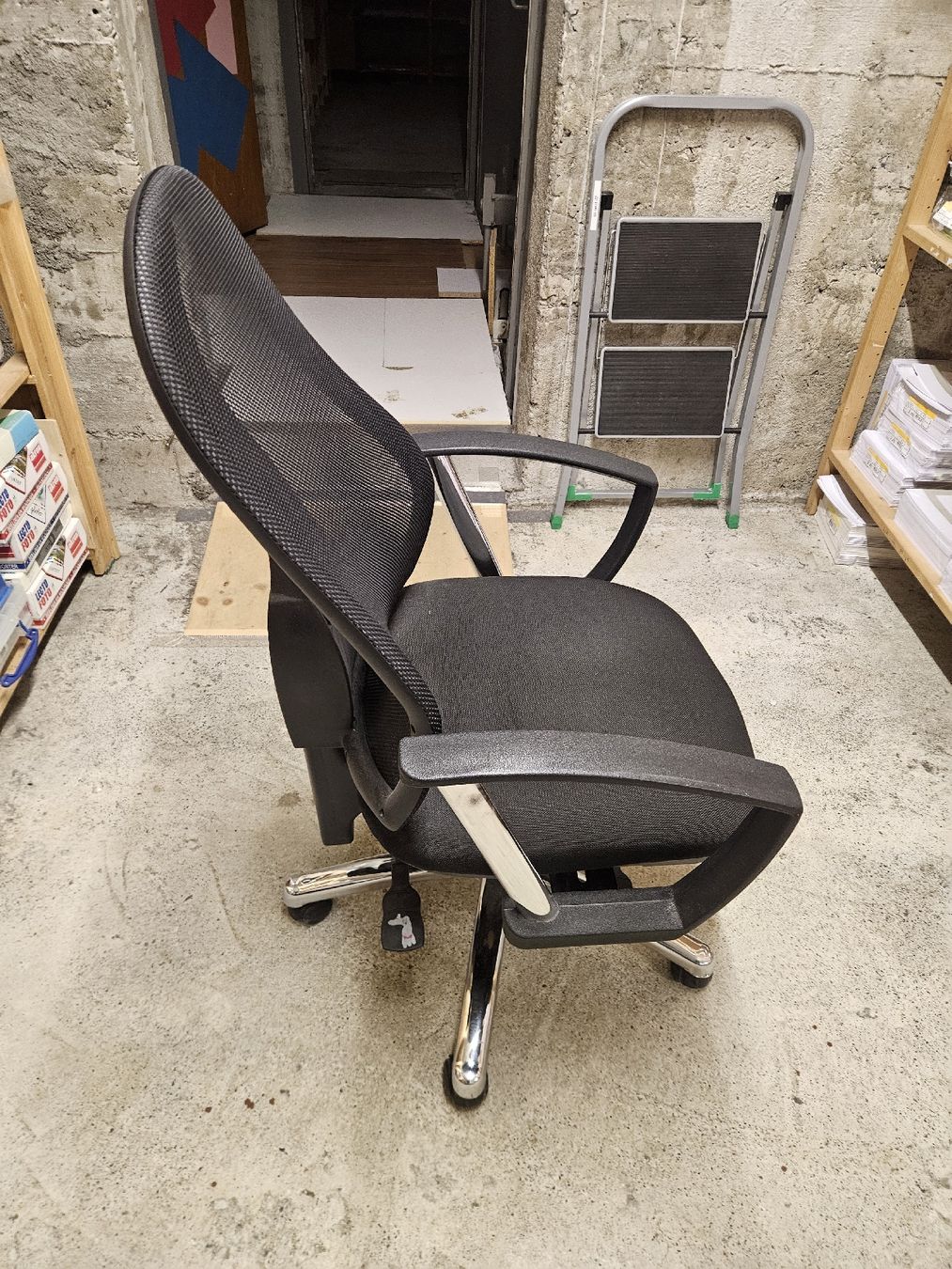 Sedie: chaise de bureau – Usato da Choëx venduto da nicoo1 1