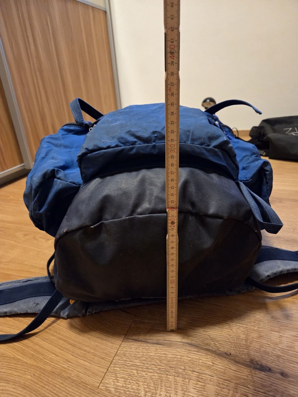 Millet Zaini: Reise-Rucksack Millet, blau, Retro – Usato da Maienfeld venduto da crx88 8