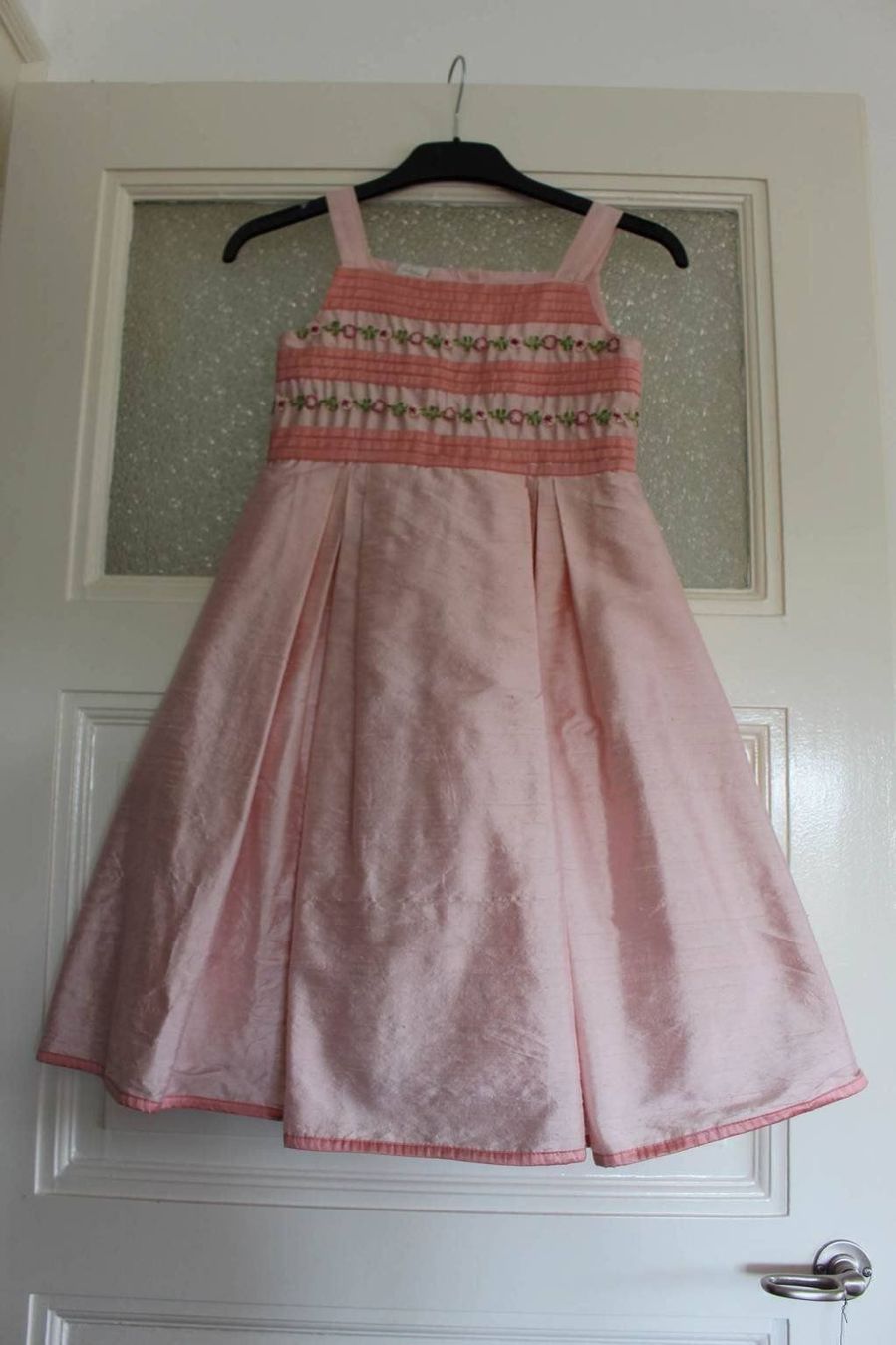 Vestiti & Gonne: Schönes Blumenmädchen Kleid – Usato da Genève venduto da Livsonman