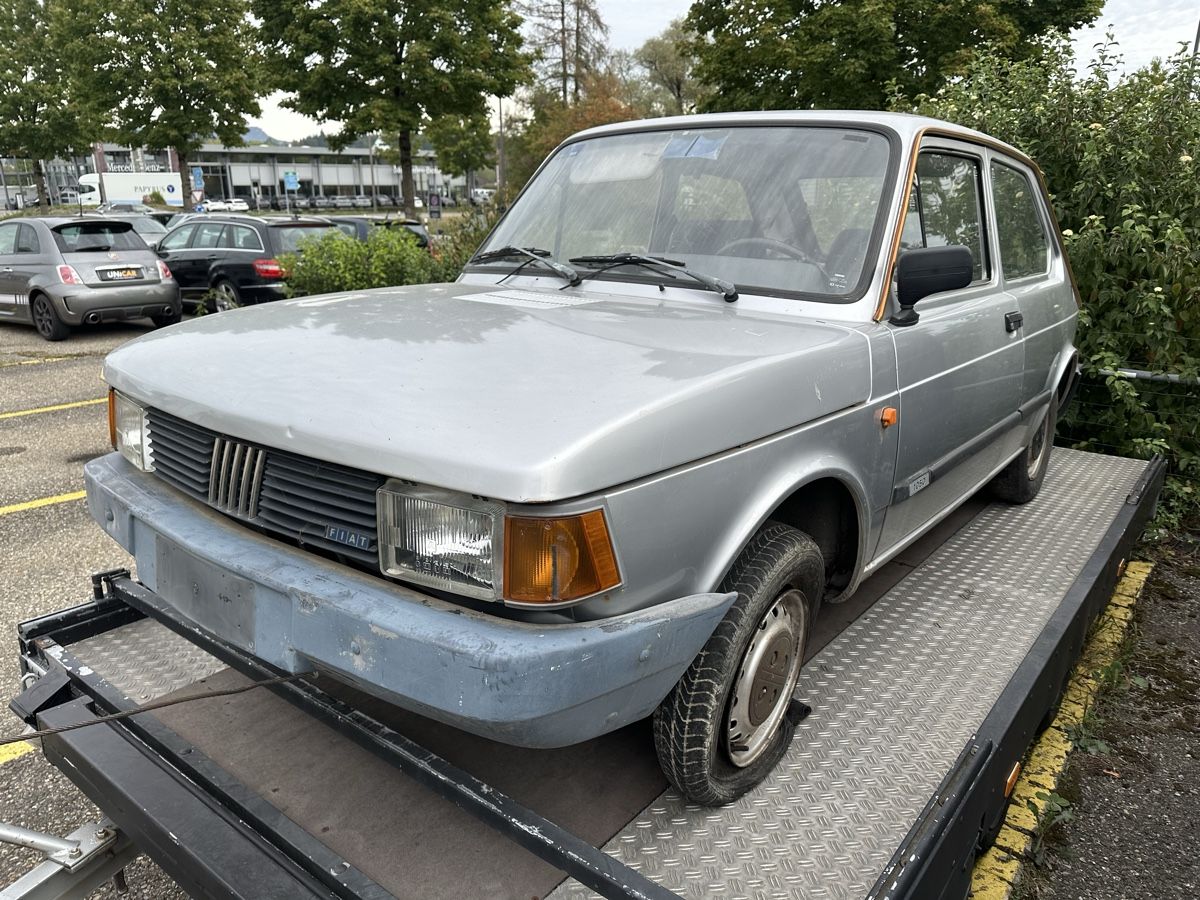 Fiat Autos: Fiat 127 – Défectueux à Oberentfelden par Balu2023