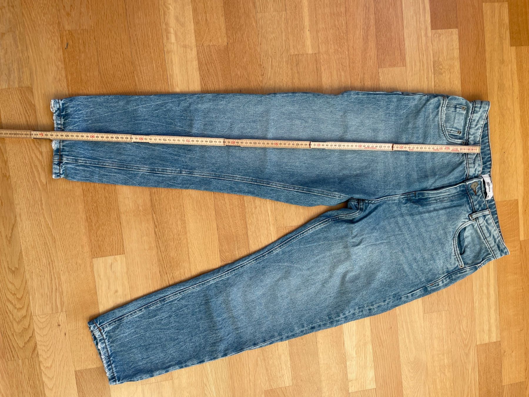 Jeans: Reserved Jeans, Gr. 40, hellblau, Top Zustand – Usato da Seewen SO venduto da bikers17 3
