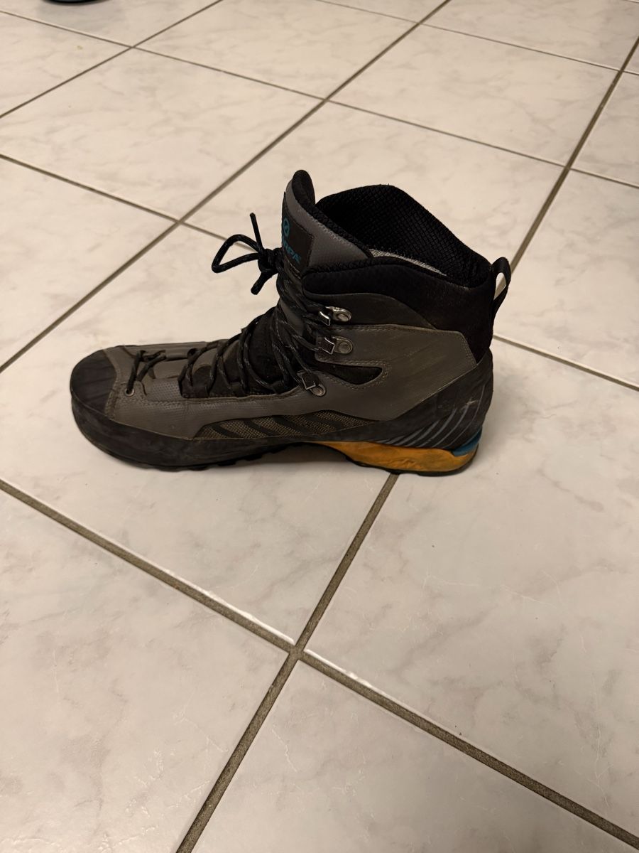 Scarpa Scarpe da uomo: Scarpa Ribelle Lite HD Gr. 46.5 – Usato da Basel venduto da Cethat 1