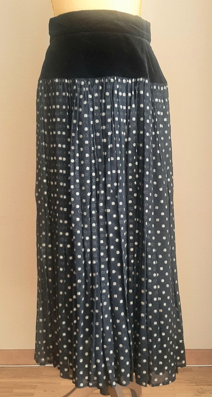 Escada Lotti di vestiti: Ensemble 3 pièces Escada vintage luxe – Usato da Chêne-Bourg venduto da chsandra34 1