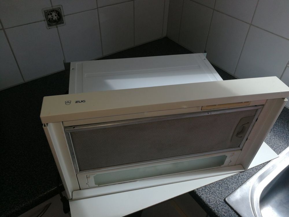 V-Zug Hottes de ventilation: Dunstabzugshaube & Dampfabzug V-ZUG – D'occasion à Spreitenbach par Space_X 1