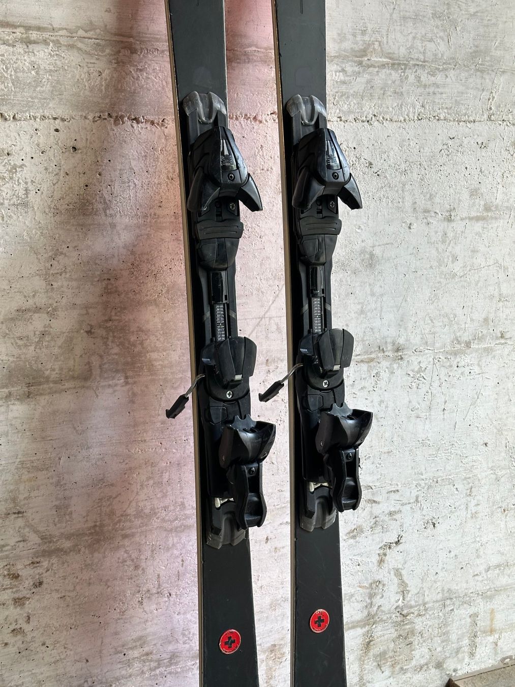 AK Ski Skis: AK Ski RED 158CM – D'occasion à Emmenbrücke par karkarkar 2