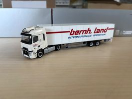Renault T Bernhard Land