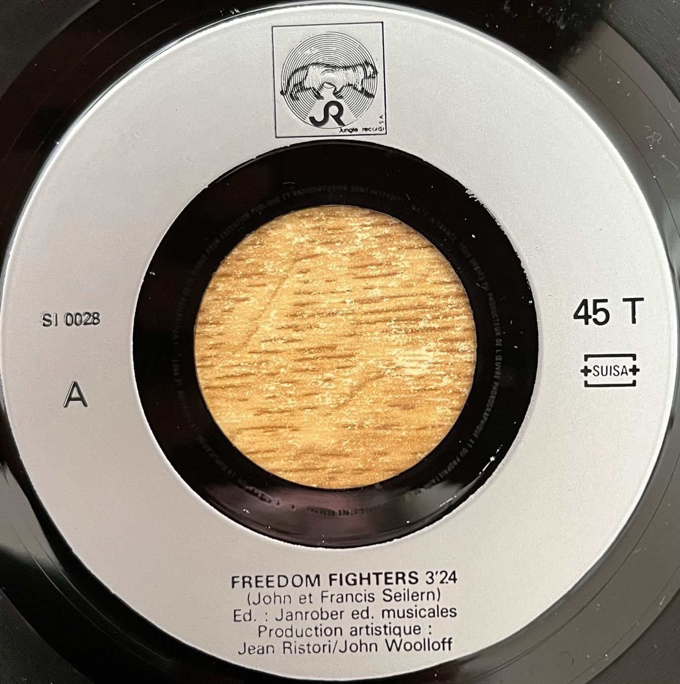 Vinyles: THE ZERO HEROES - FREEDOM FIGHTERS – D'occasion à Bussigny par vinyl-pas-cher 2