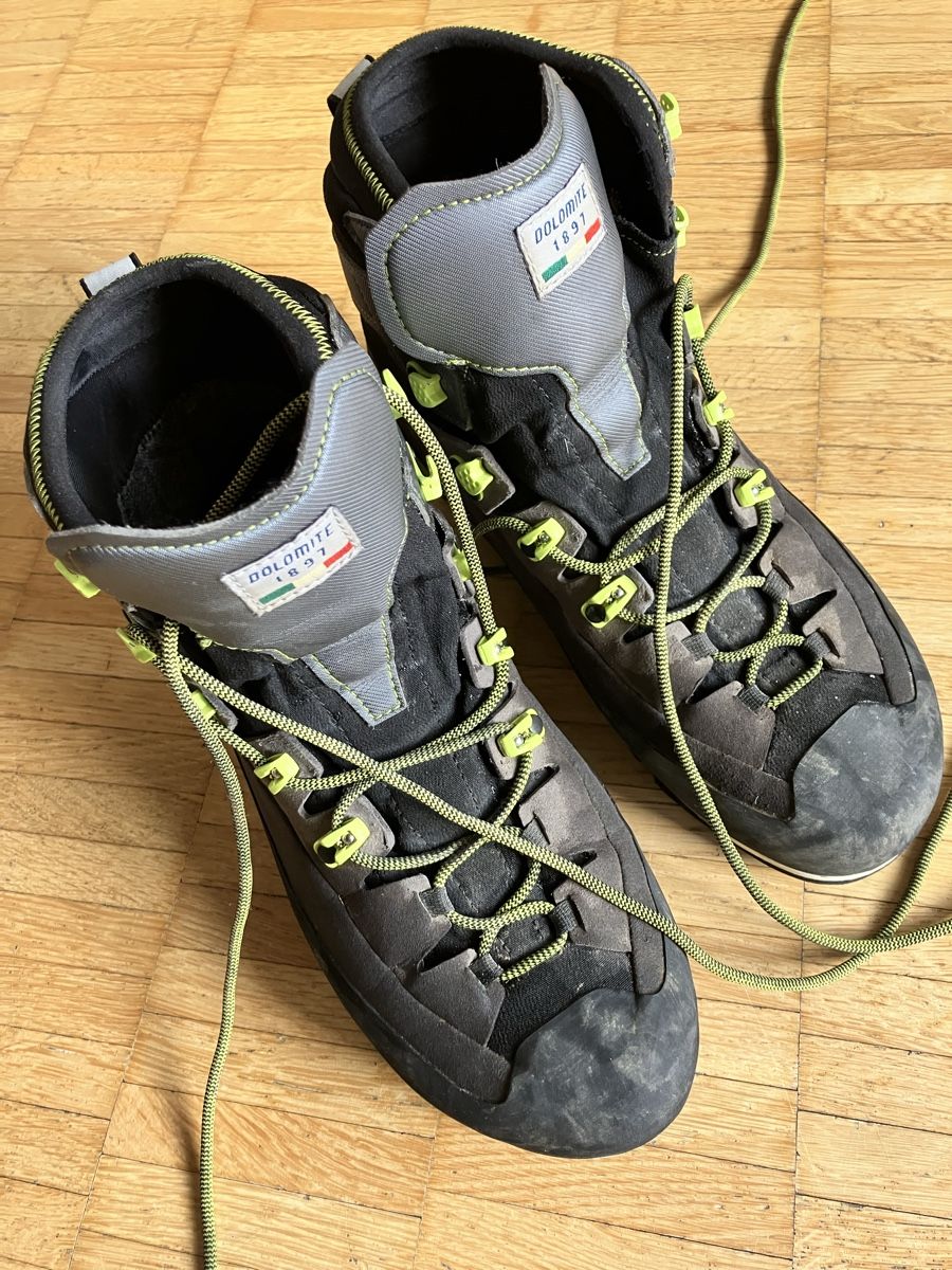 Dolomite Scarpe da uomo: Dolomite Wanderstiefel Gr. 42.5 – Usato da Effretikon venduto da bodycheck77 1