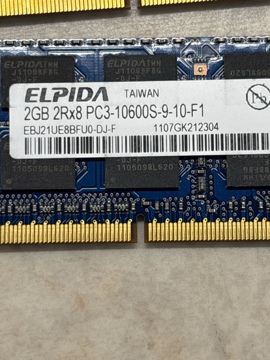Elektronikbauteile: 2x Elpida RAM 2GB PC3 – Gebraucht aus Bonaduz von Jomby 1
