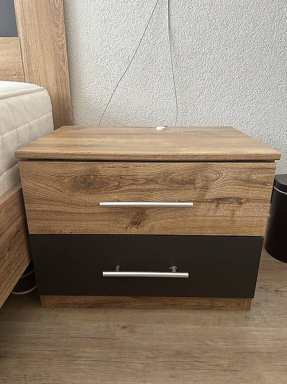Conforama Letti: Bett mit Matratze & 2 Nachttische – Usato da Kreuzlingen venduto da jael-joe 2
