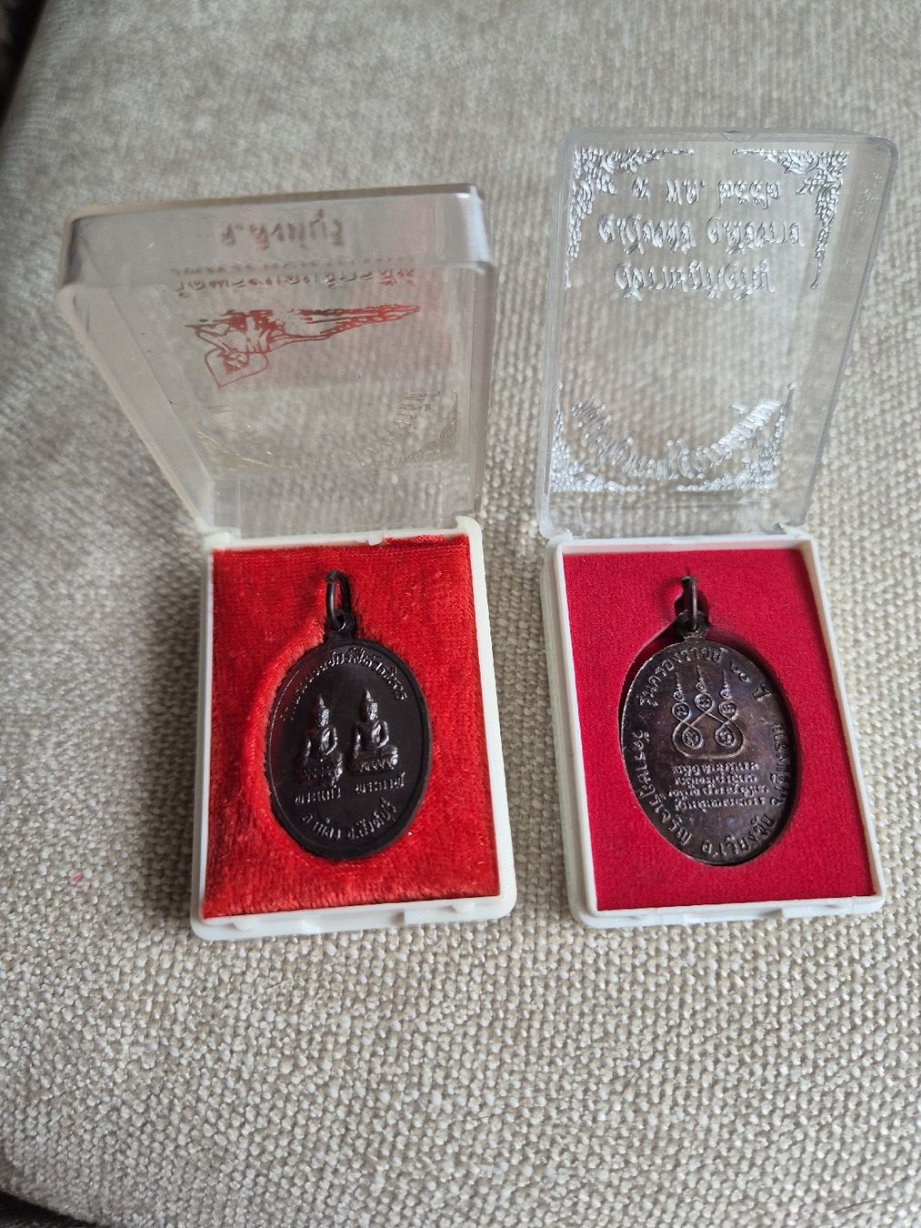 Ciondoli: Antike Thai Amulette Set, Glücksbringer – Usato da Binningen venduto da rom_9ls7 1