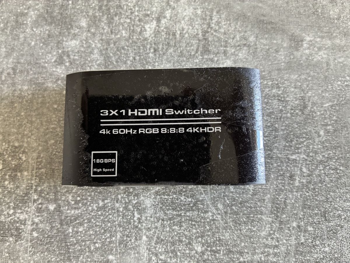 Adapter: HDMI Switcher – Gebraucht aus Emmenbrücke von nne_hm9j