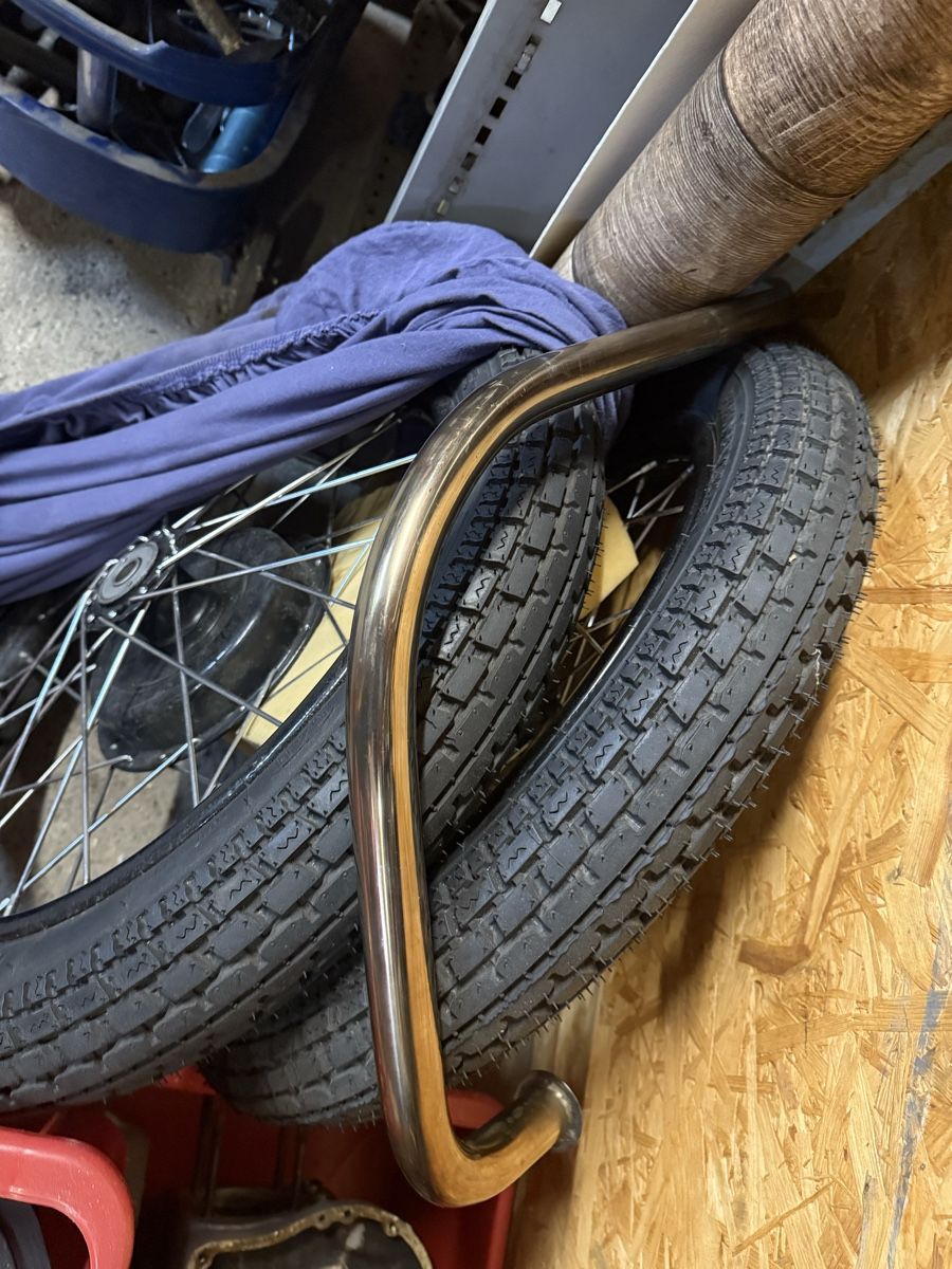 Simson Autres: Simson AWO-Touren  – Défectueux à Ballwil par snap-master 2