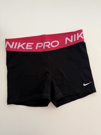 Nike Pro Shorts Schwarz Grösse M Damen