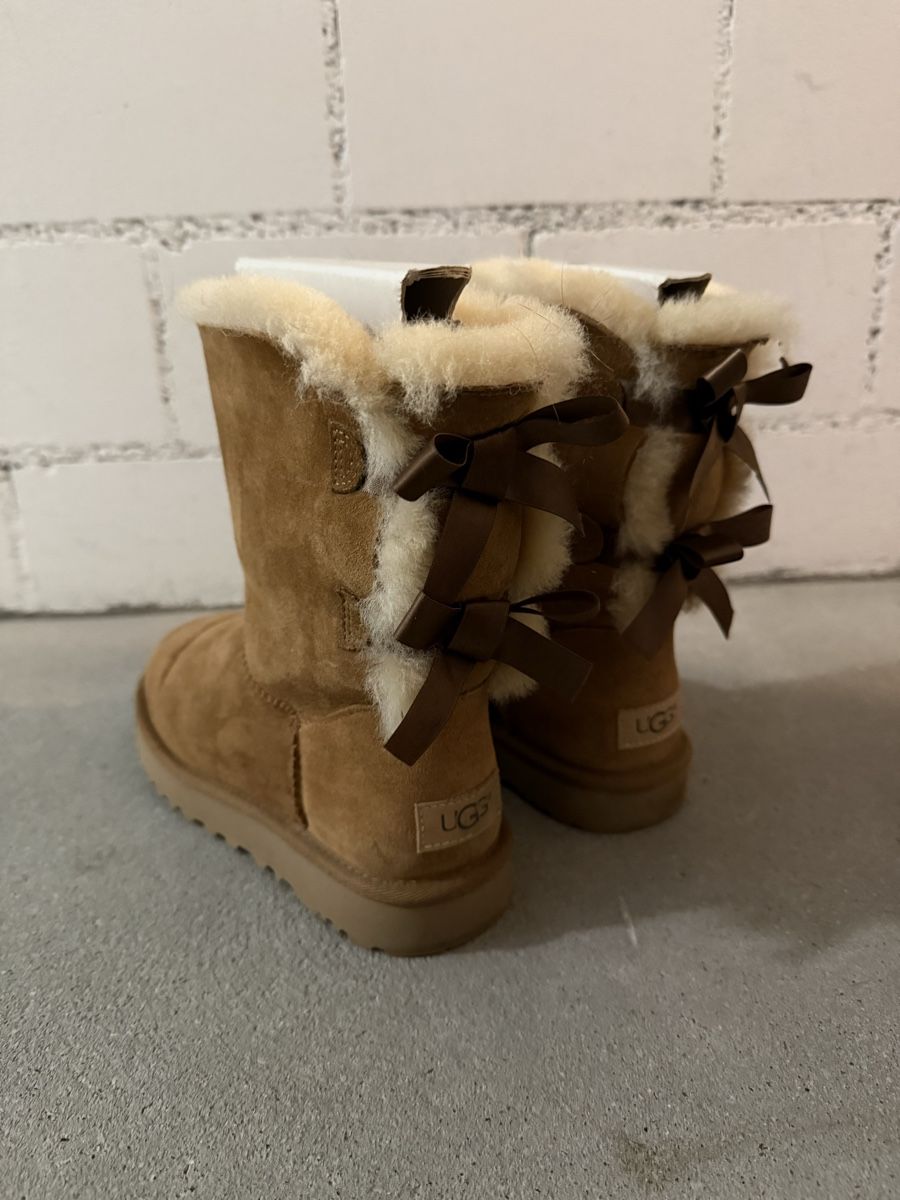 Ugg Damenschuhe: UGG Boots – Gebraucht aus Therwil von lxsoph