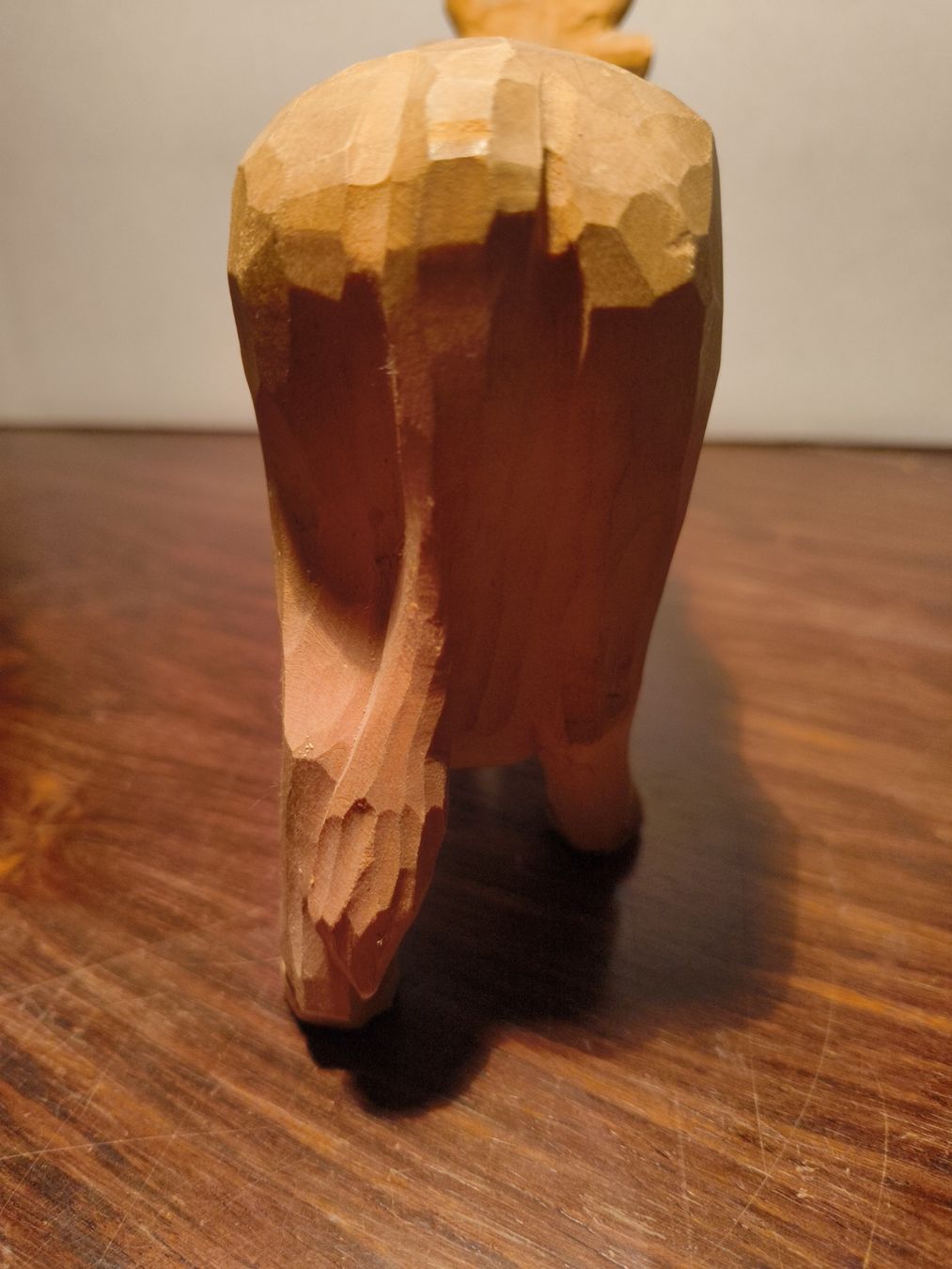 Statuette: geschnitzte Holz Kuh mit Glocke – Usato da stettlen venduto da VintageBern_ch 5