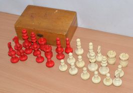 antikes  Schachspiel (Biedermeier)