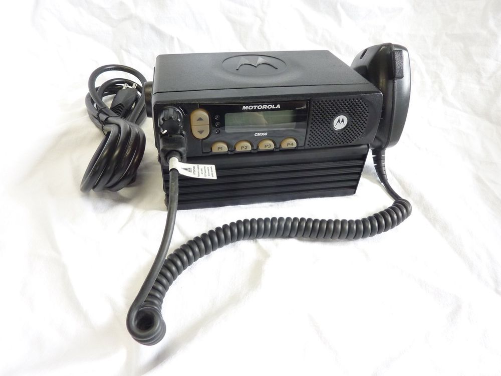 Motorola Funk-Tischfixstation VHF 1