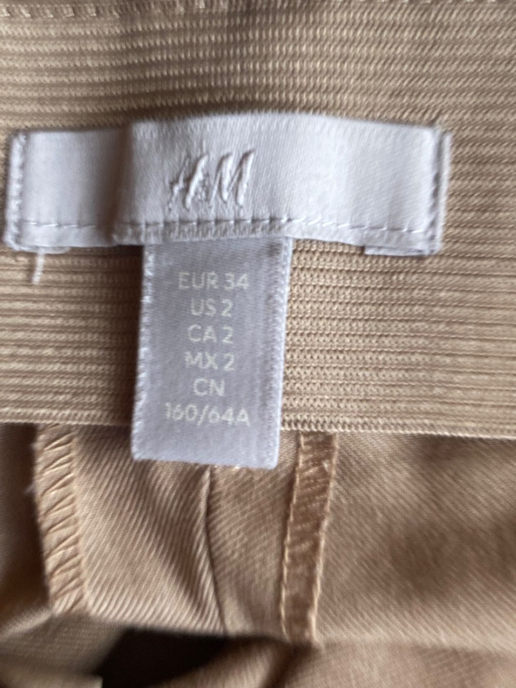 H&M Pantaloni: Pantalon 34 H&M brun clair – Usato da Orpund venduto da Mary8972 3