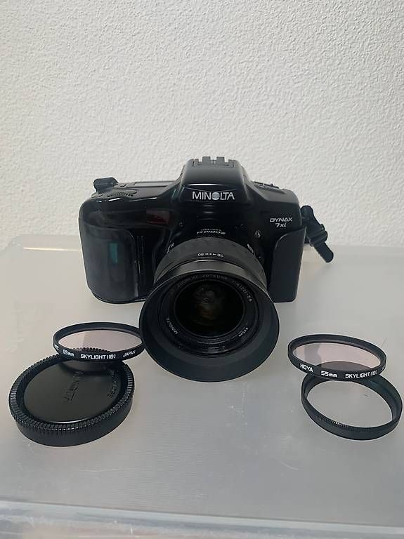 Fotocamera: Minolta Dynax 7xi  2 Objektive, Blitz & Zubehör – Usato da Ebnat-Kappel venduto da joe_flv7 1