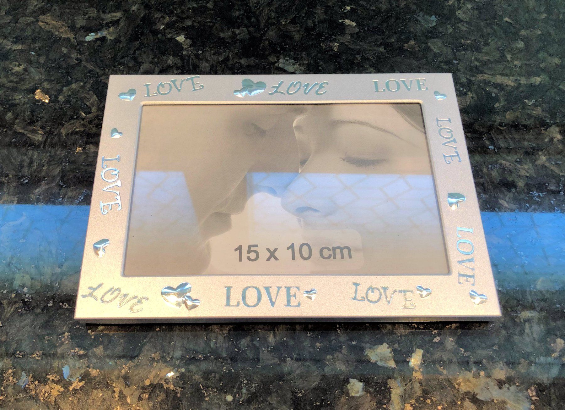 Bilderrahmen: Fotorahmen "LOVE", im schöner Silber-Optik – Neu (gemäss Beschreibung) aus Rüti ZH von Jasna89 1