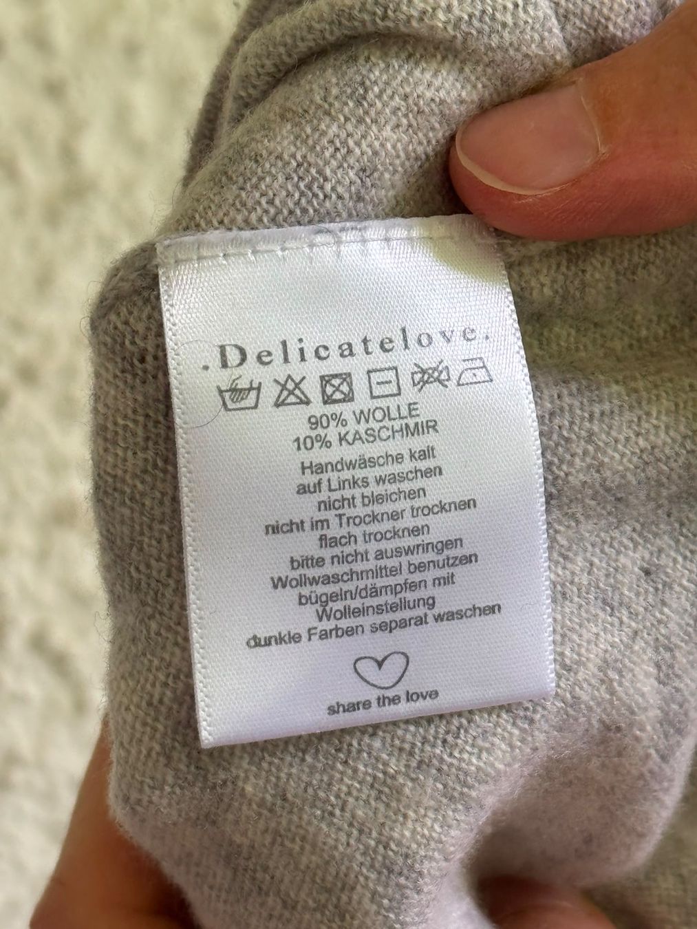 Maglioni & Felpe: feiner/leichter Kinderpullover Wolle/Cashmere 134-140 (10a) – Usato da Gümligen venduto da cla_k57n 1