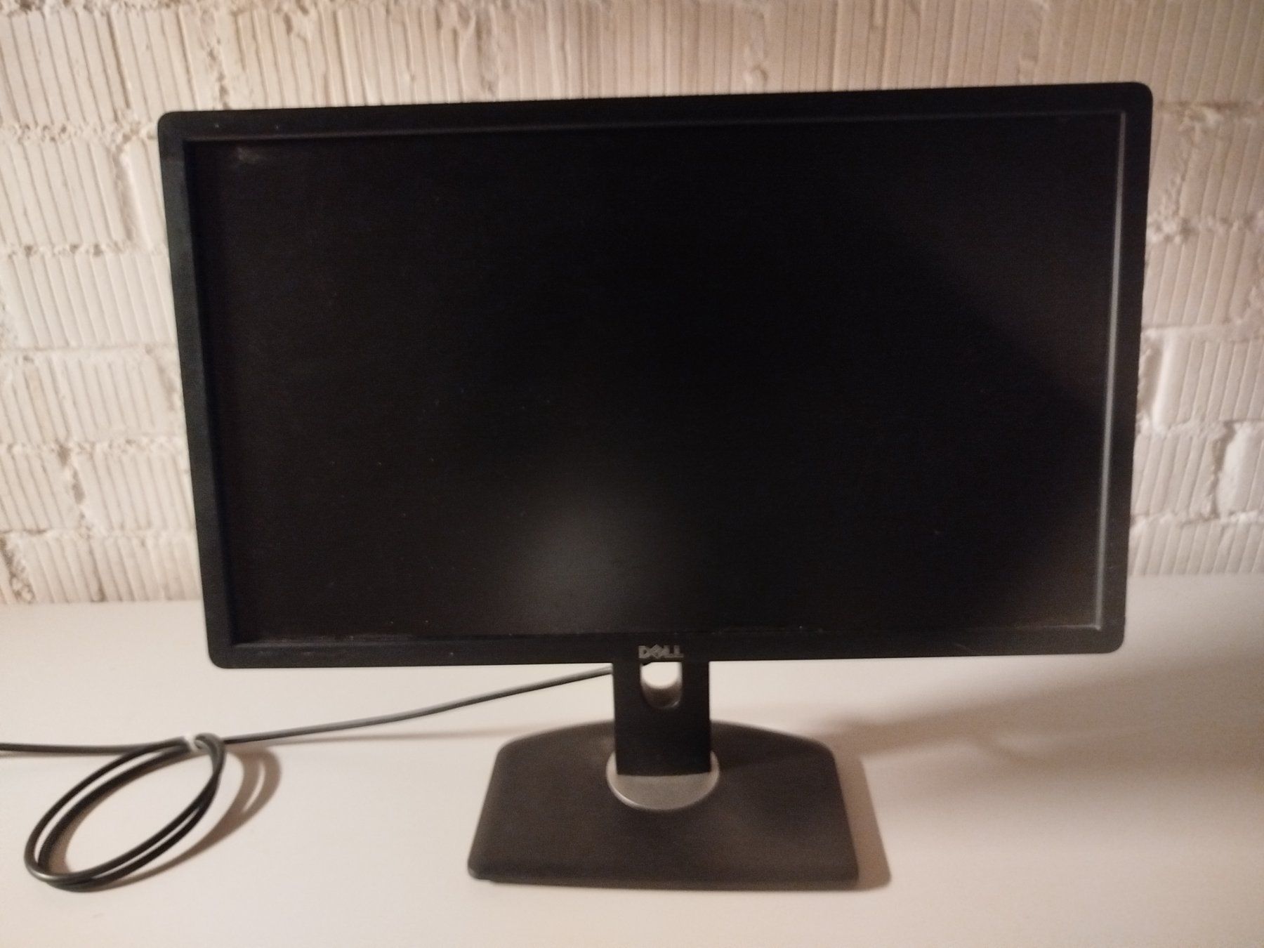Dell Monitor: PC Monitor Bildschirm – Usato da Langnau i. E. venduto da pre_8vs8