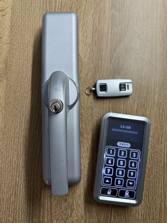 ABUS HomeTec Pro Funk-Fensterantrieb - Automatisches Terrassentür Schloss Mit Alarm