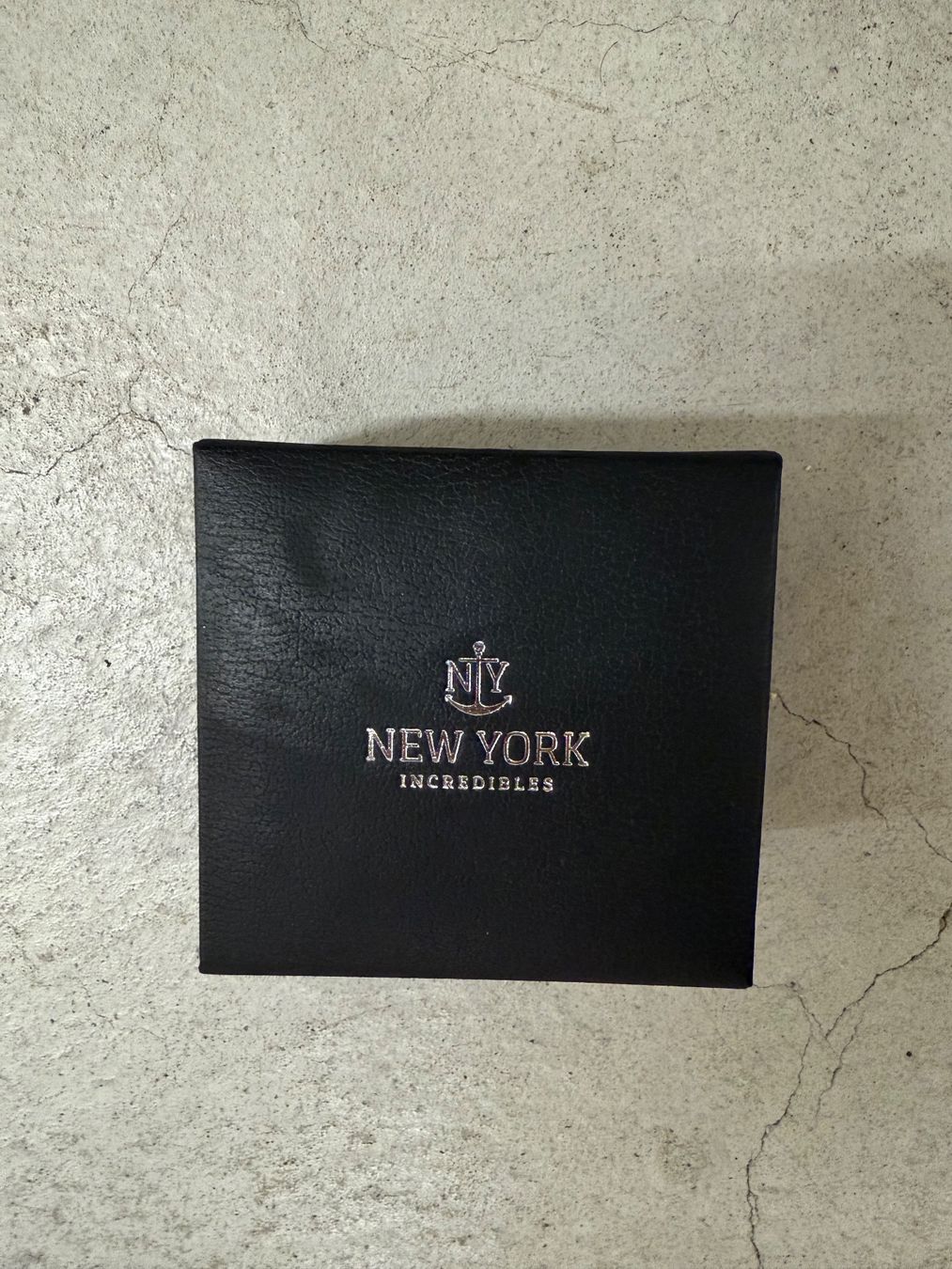 Orologi: Uhr - New York Incredibles – Nuovo e nell'imballaggio originale da Freienbach venduto da Mariadlgg 1