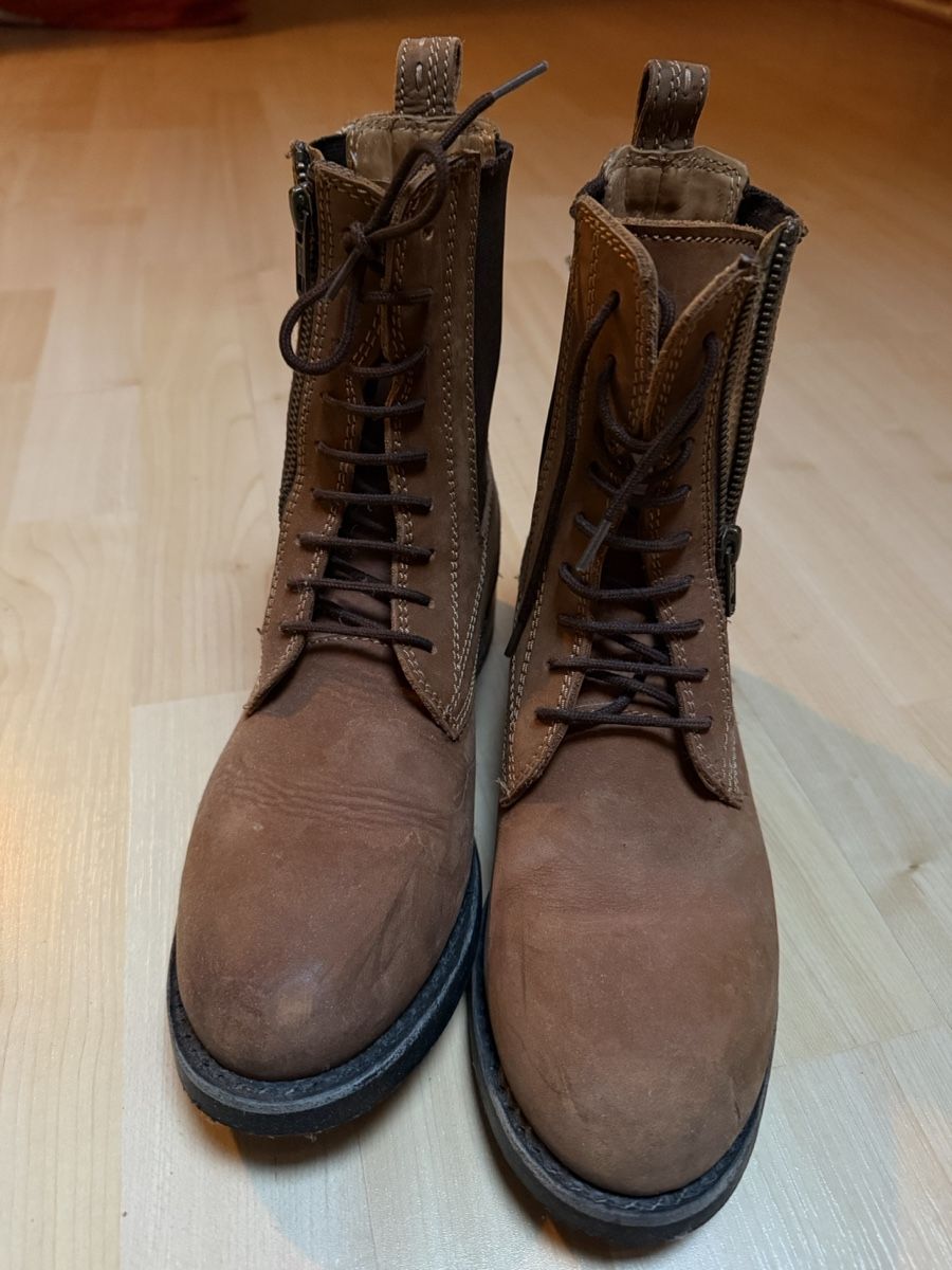 Chaussures femmes: Crickit Winterstiefel grösse 38 – D'occasion à Niederscherli par ard_nas