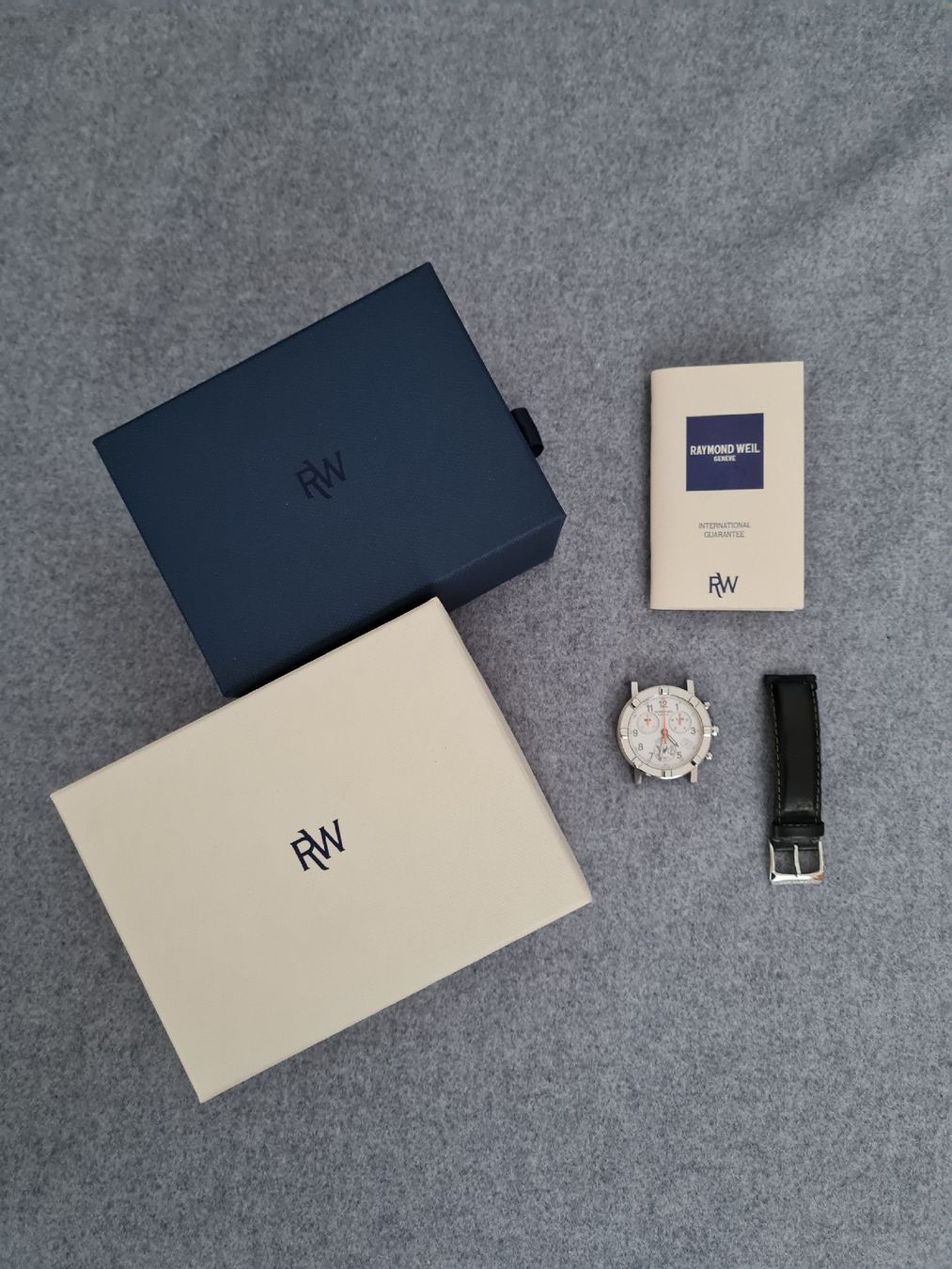 Raymond Weil Uhren: Raymond Weil W1 – Defekt aus Basel von Piscosour01