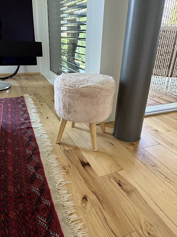 Sgabelli: Pouf rose – Usato da Vich venduto da NatachaCK
